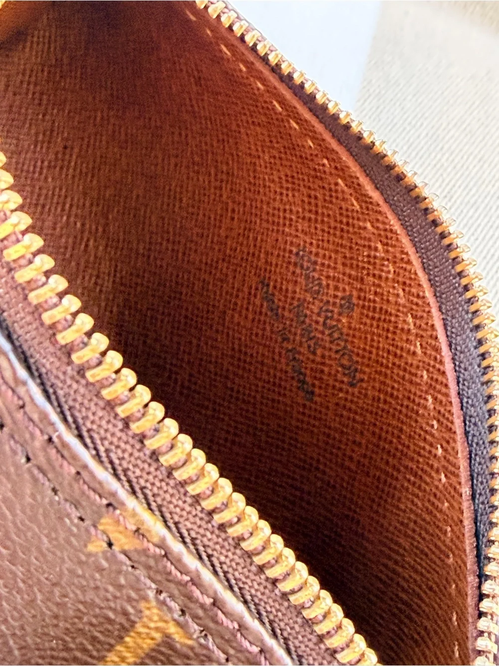 Louis Vuitton Baby Papillon 15 canvas and patina on Vachetta beautiful READ LIST